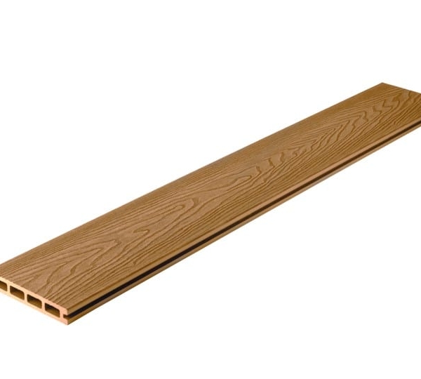 Wood Grain Grand Oak Composite Decking Boards